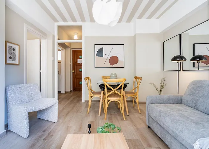 Berries 1-br In Apartment